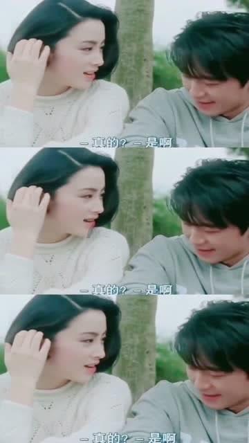 这样搭配如何。天气有点冷。穿丝袜好看吗？黑丝袜。还是皮肤丝袜好？ 配白色布鞋可好？
