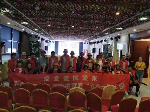 慕青鸾大美女现身，天赋比萧炎还高，14岁就是斗皇，可惜有一遗憾
